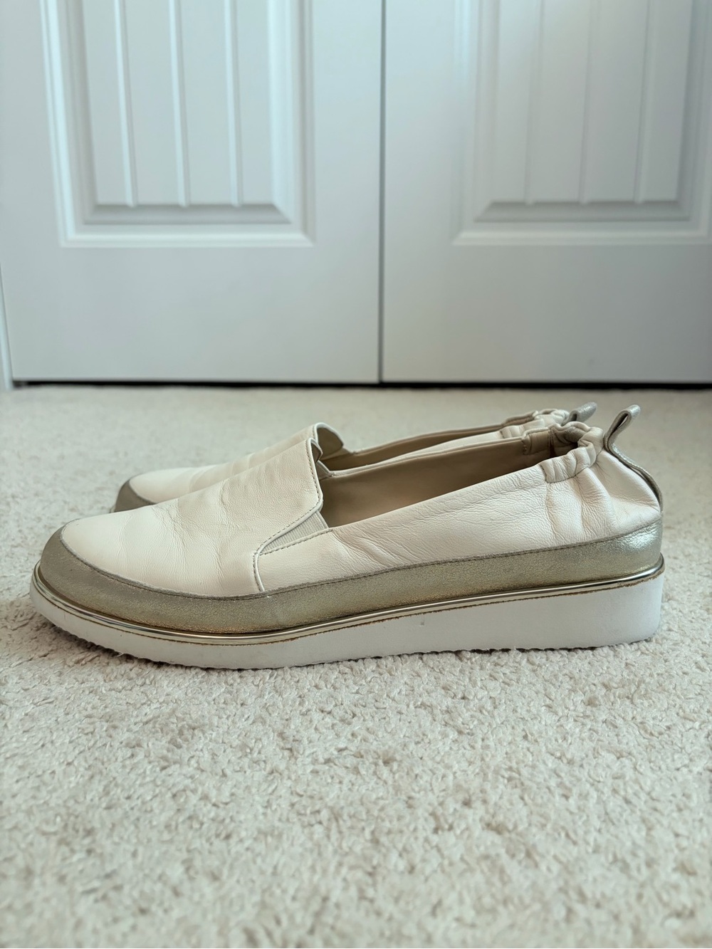 Ron White Nelleca Slip On Women's Sneakers Ice Platino Ivory Size 40 US Sz 9.5‎